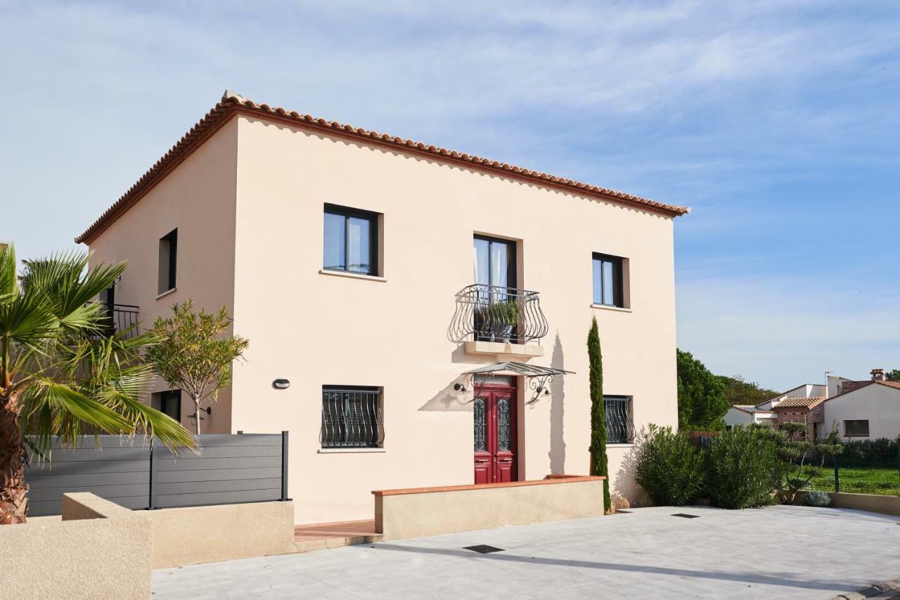 Le Clos Des Foudriers Claira Bagian luar foto