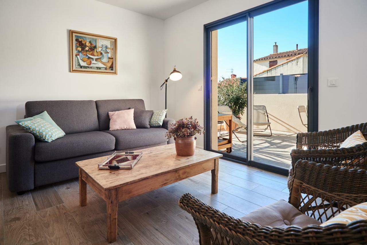 Le Clos Des Foudriers Claira Bagian luar foto