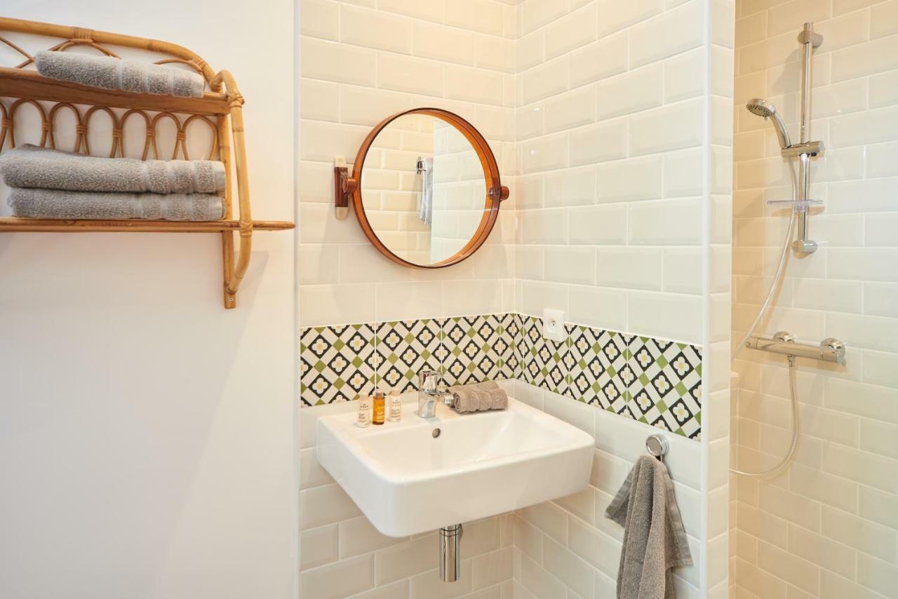 Le Clos Des Foudriers Claira Bagian luar foto