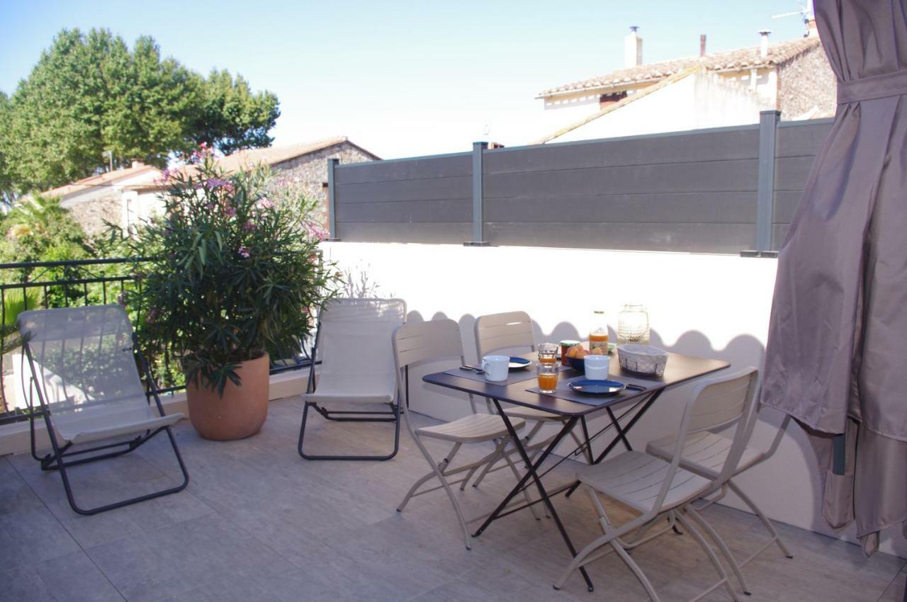 Le Clos Des Foudriers Claira Bagian luar foto